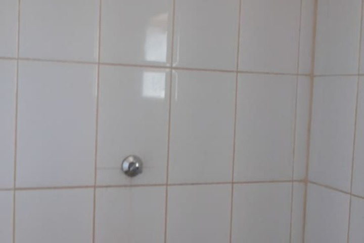 Room 12 of 19