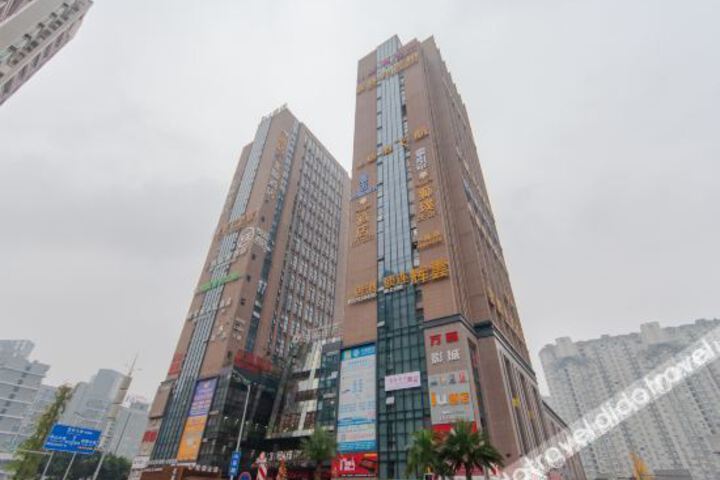 Manny Fashion Theme Hotel