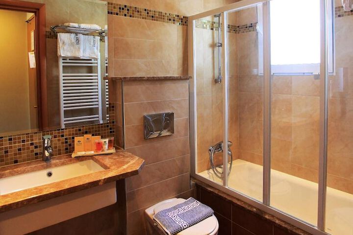 Clean Restrooms
