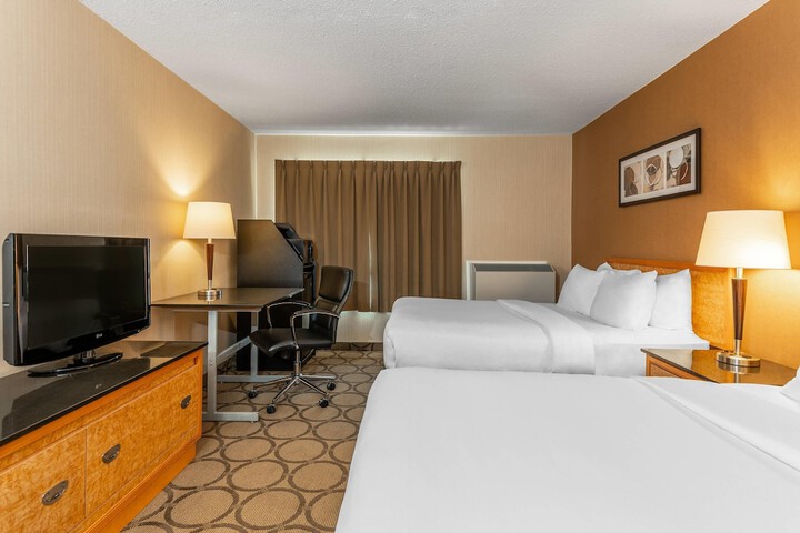 Room 18 of 35