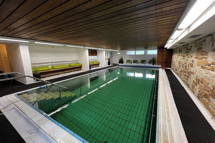 Hotel with Pool