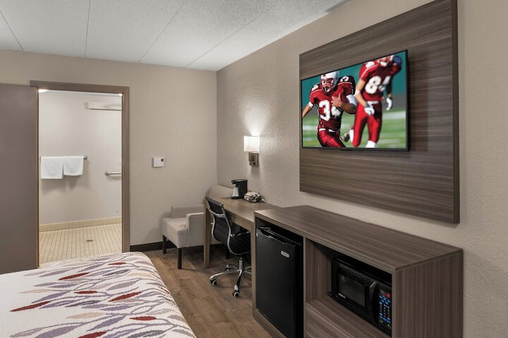 Room 5 of 23