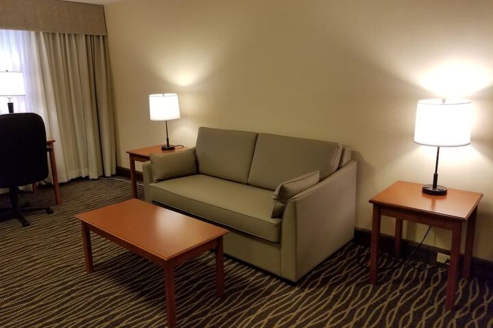 Room 9 of 112