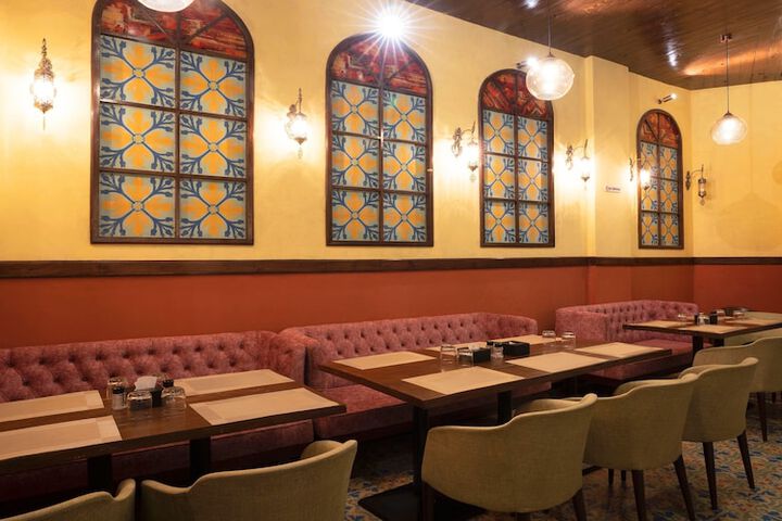 Dining 92 of 111