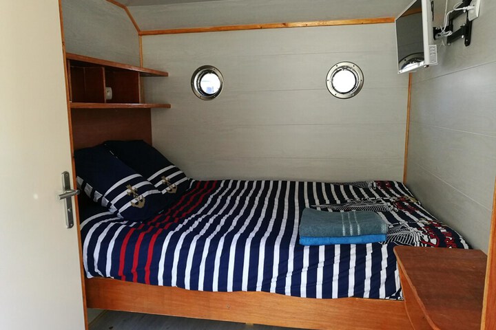 Room 7 of 26