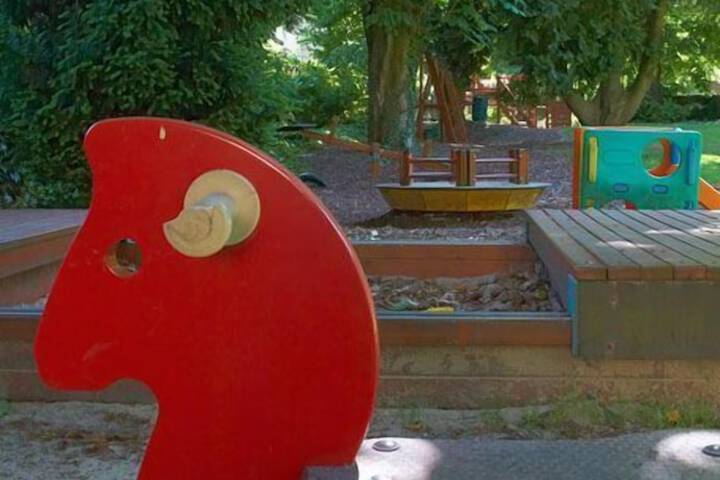 Children's play area - outdoor