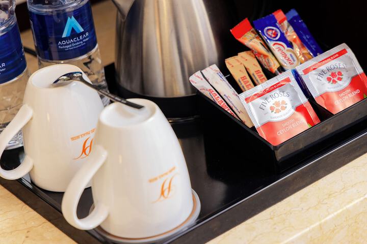 Breakfast/Coffee Service 16 of 51