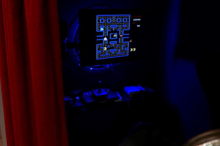 Room 56 of 76