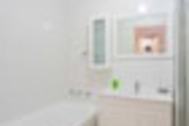 Room 50 of 54