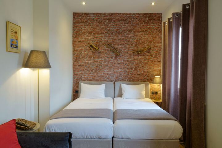 Room 55 of 121