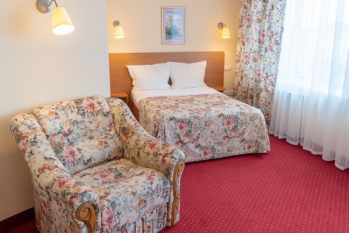Room 2 of 47