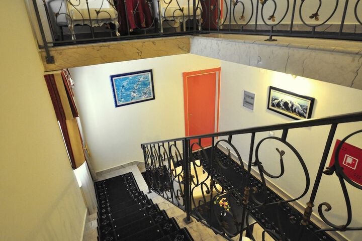 Hotel Interior 77 of 115