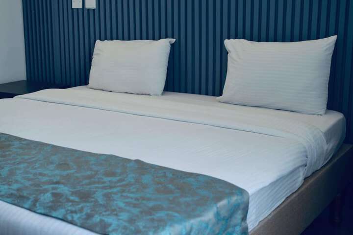 Room 4 of 22