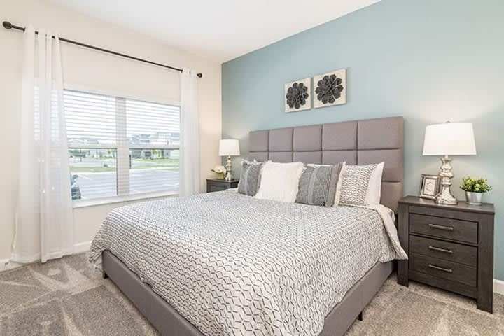 Room 8 of 38