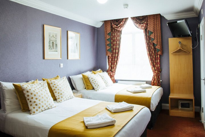 Room 55 of 90