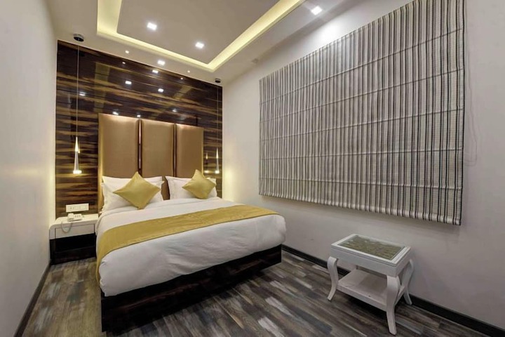 Room 7 of 41