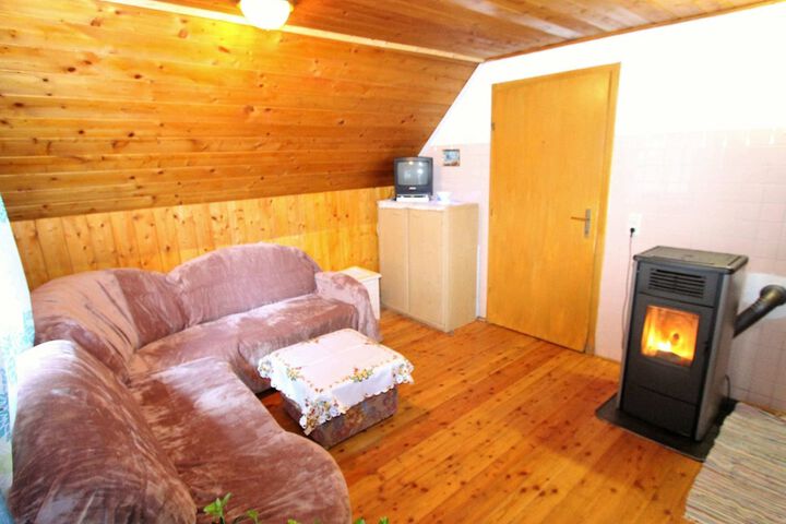 Room 15 of 39