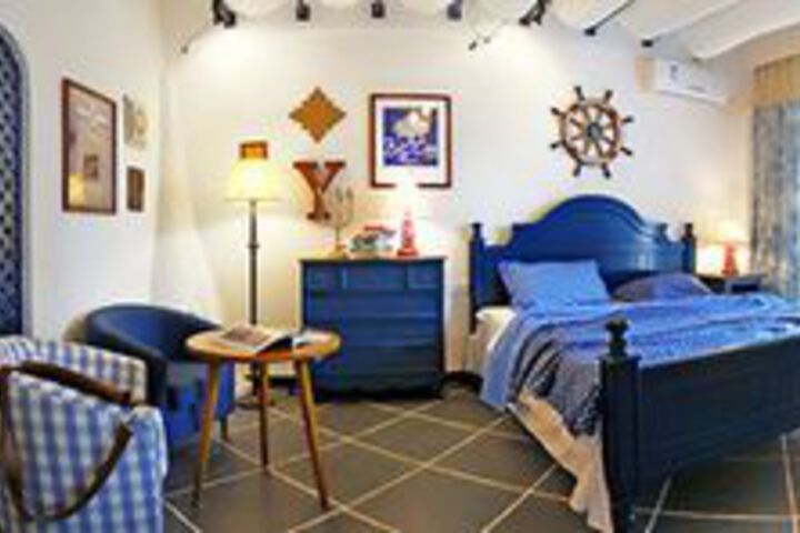 Room 18 of 21