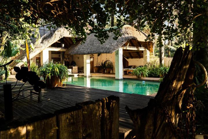 Hakunamatata Lodge and Health Spa