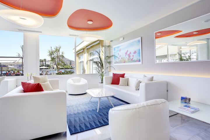 Lobby Photos