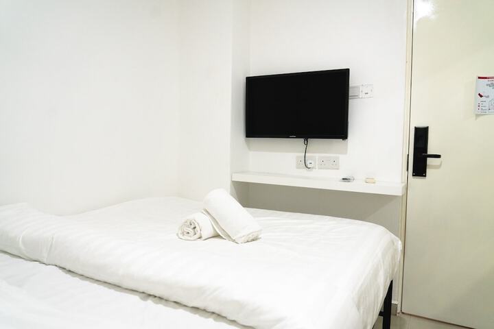 Room 3 of 11