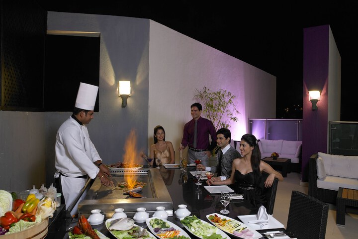 Dining 55 of 133