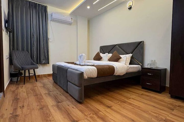 Room 29 of 47