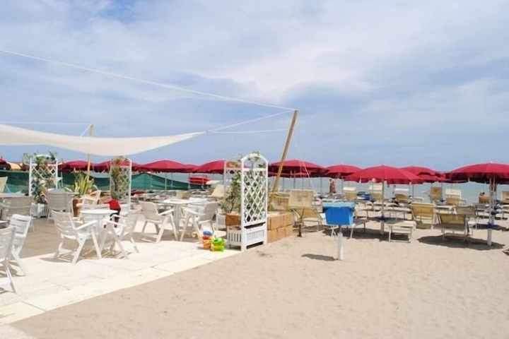 Beach 52 of 69