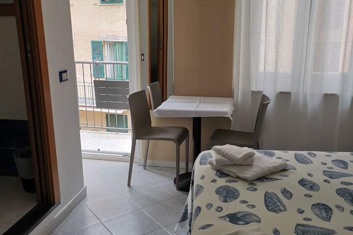 Room 15 of 45