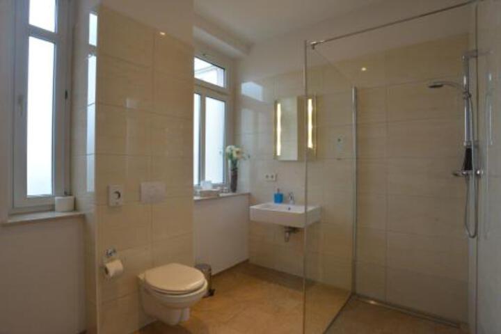 Apartment & Pension Zur City