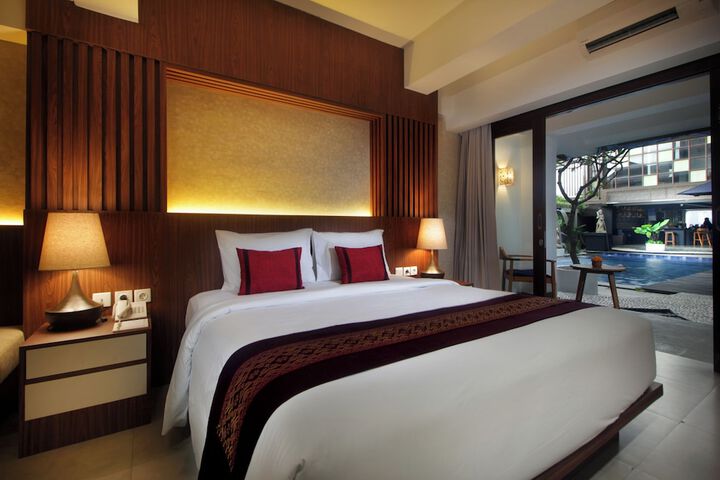 Room 28 of 52