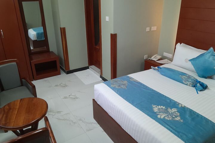 Room 51 of 119
