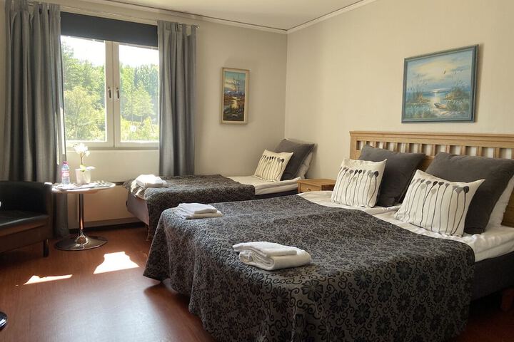 Room 5 of 30