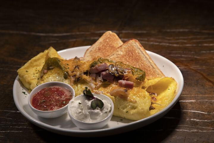 Breakfast/Coffee Service 35 of 44