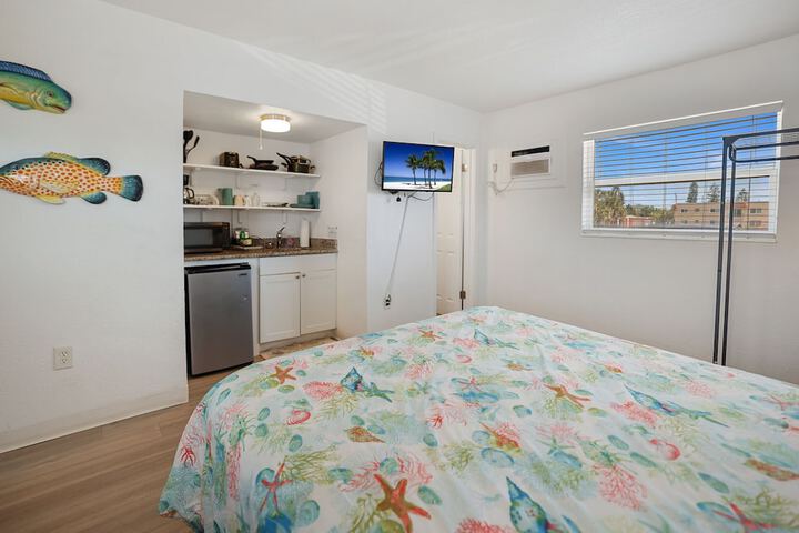 Room 78 of 166