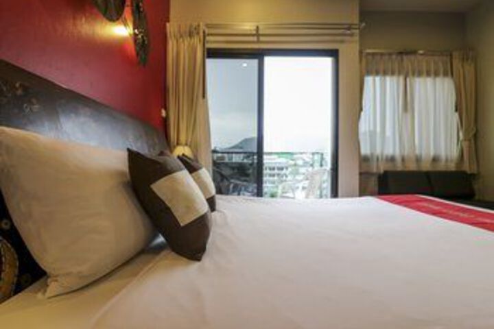 Room 21 of 47