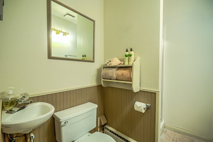 Room 14 of 172