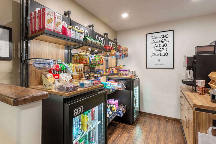Snack bar