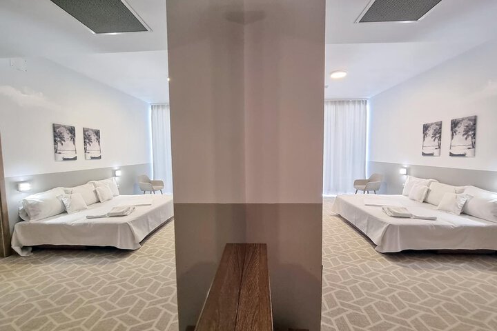 Room 19 of 51