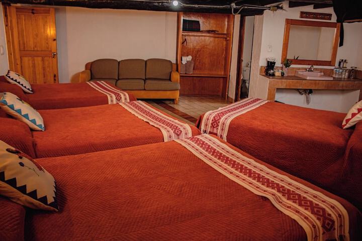 Room 8 of 21
