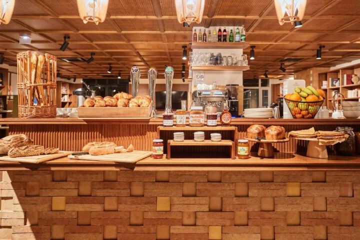 General 3 of 5