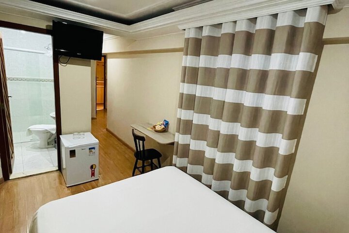 Room 20 of 35