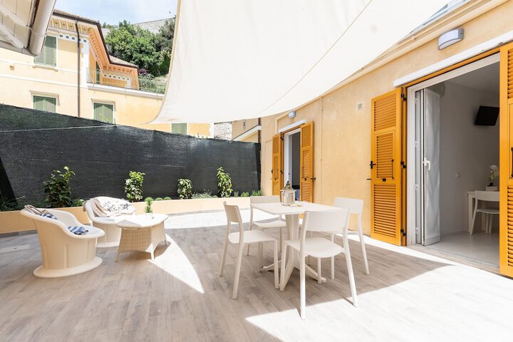 Terrace/Patio 67 of 128