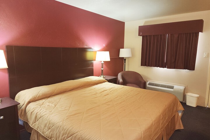Colonial Inn Monahans