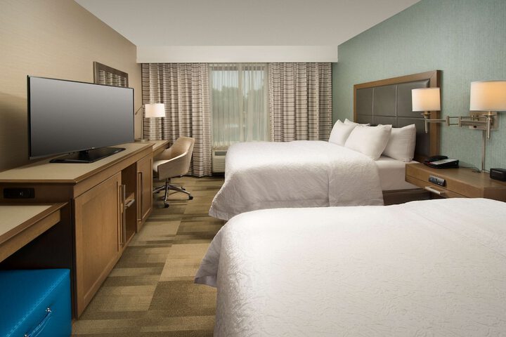 Room 6 of 23