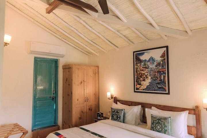 Room 15 of 150