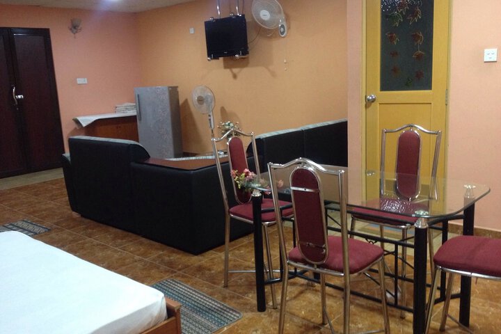 Room 9 of 57