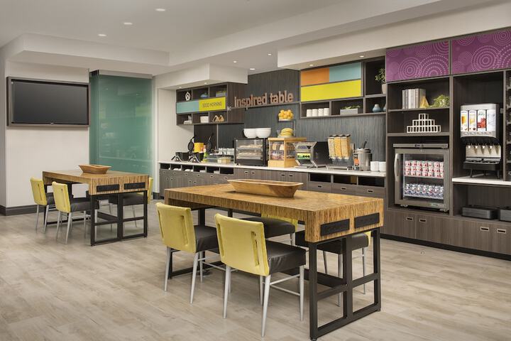 Breakfast area