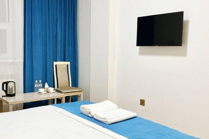 Room 10 of 23