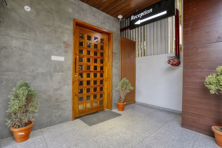 Hotel 86 of 90